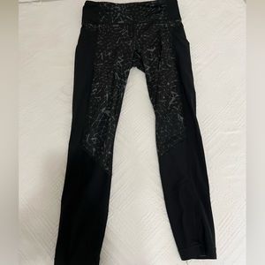 Lululemon black and grey leggings.